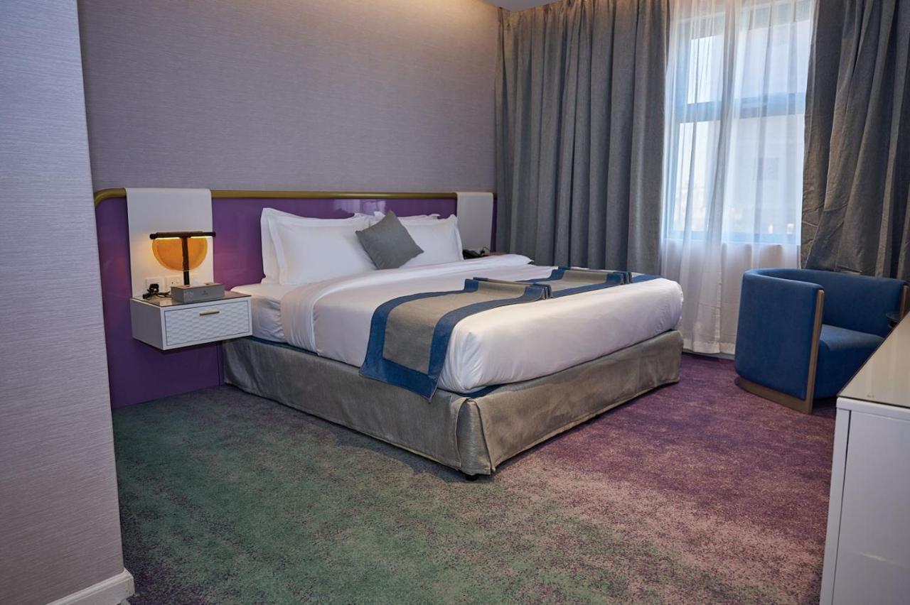 Marvelous Hotel Табук Экстерьер фото